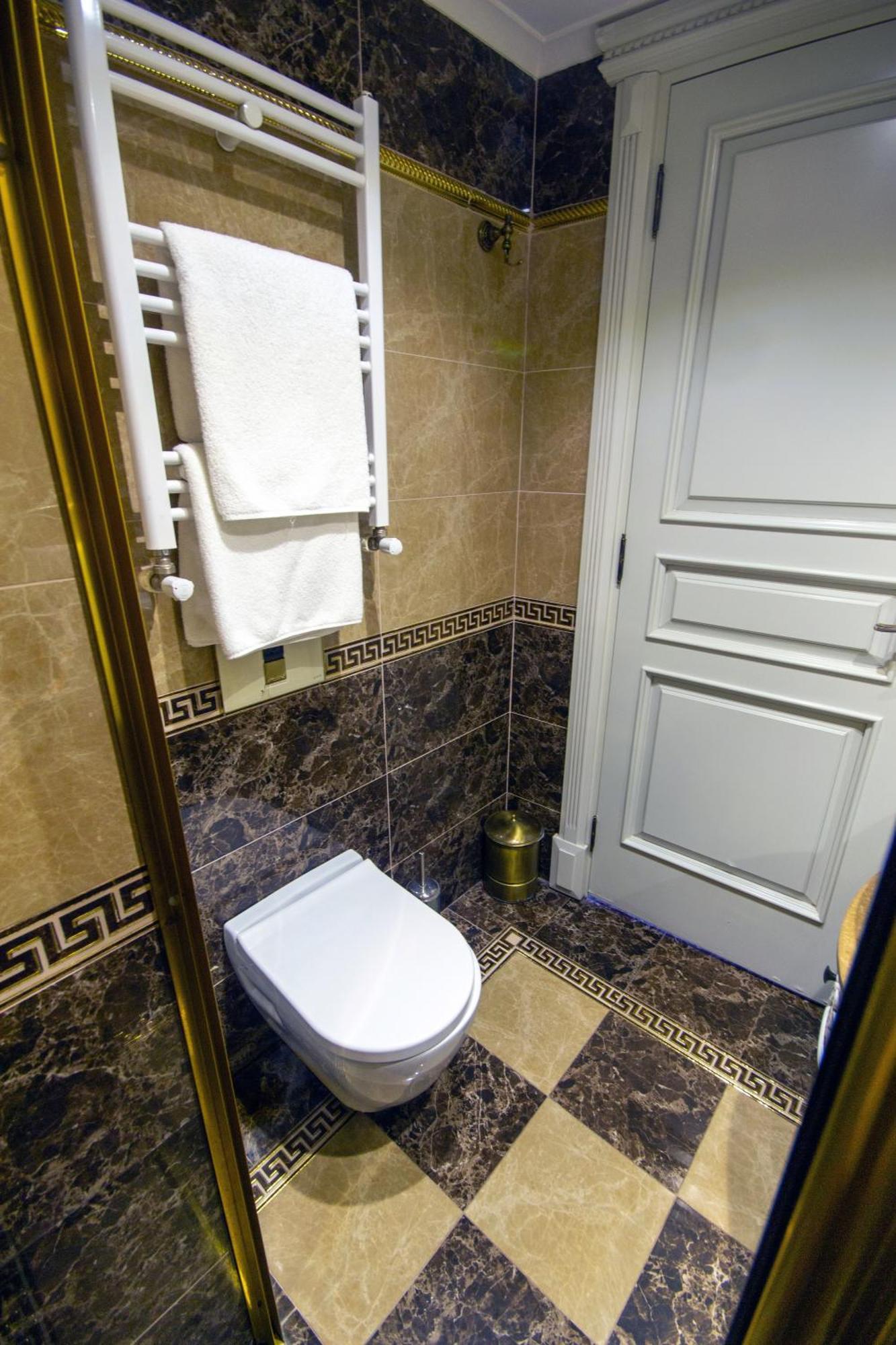 Iq Hotel Istanbul Exteriör bild