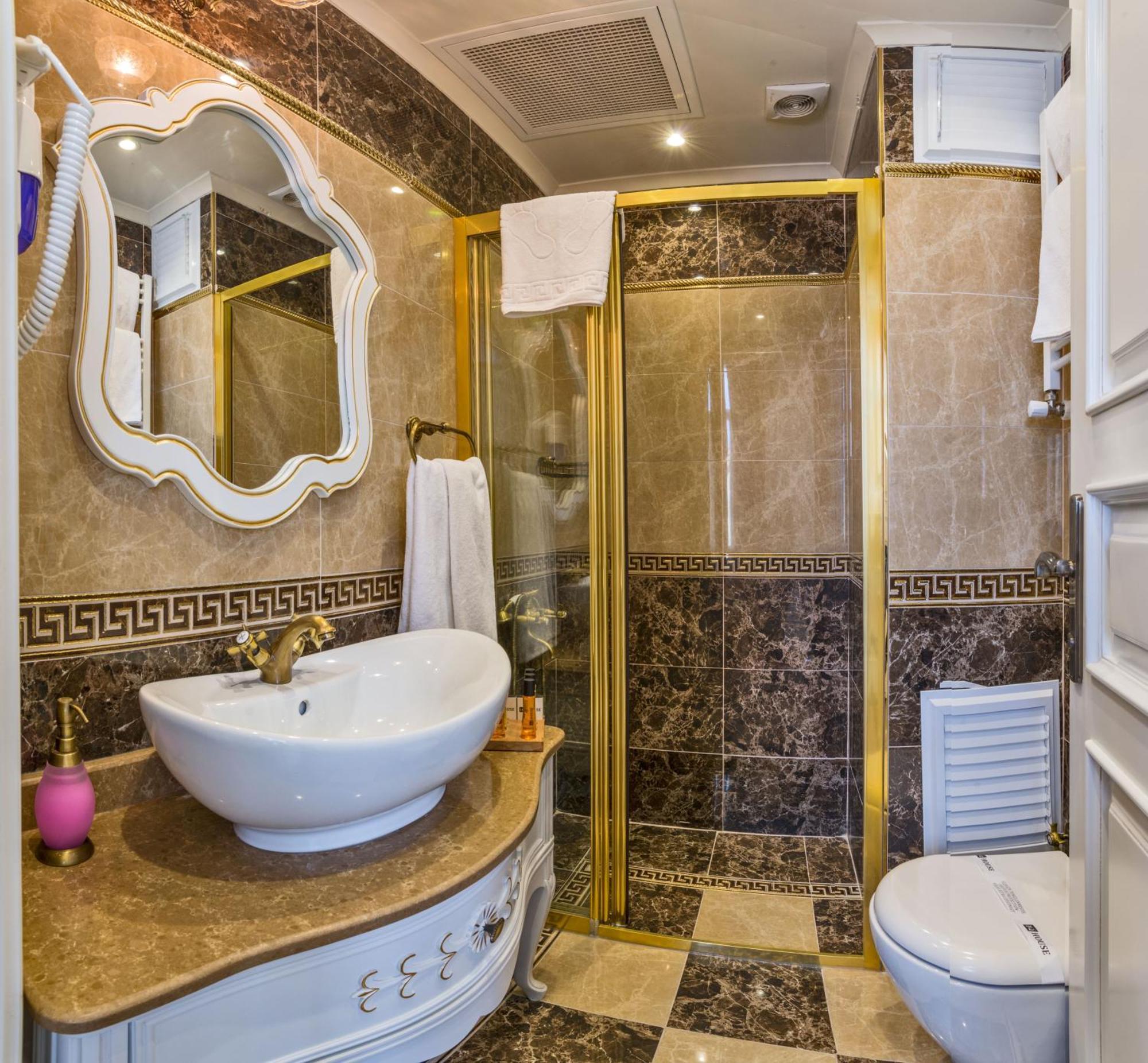 Iq Hotel Istanbul Exteriör bild