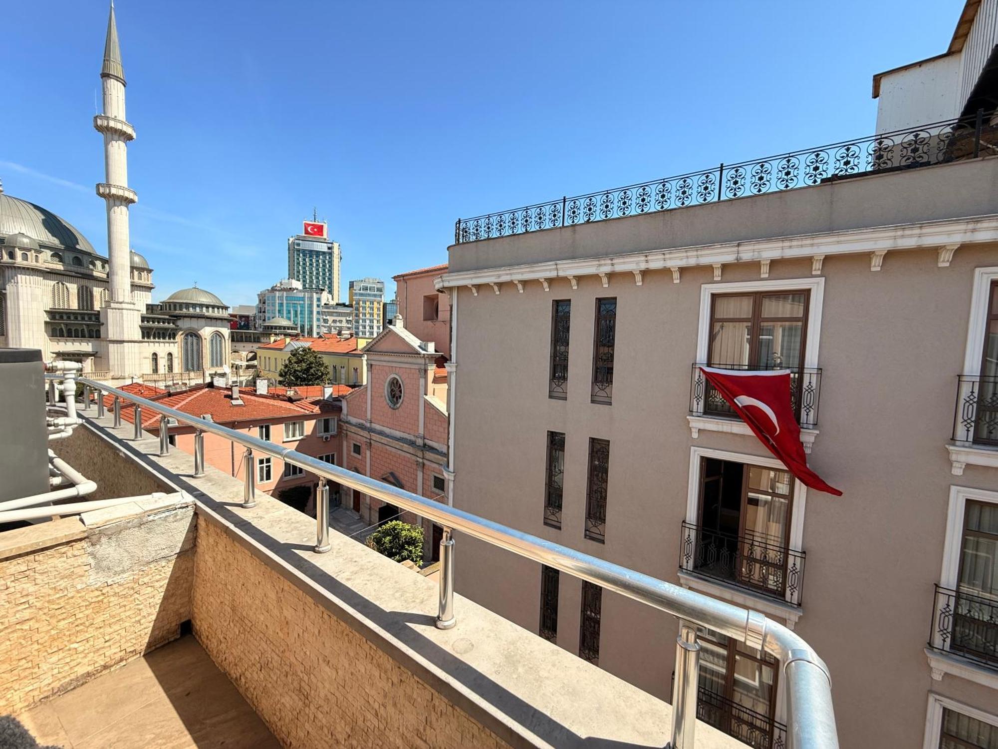 Iq Hotel Istanbul Exteriör bild